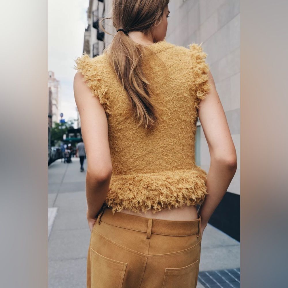 ZARA FAUX FUR KNIT VEST - Picture 5 of 8